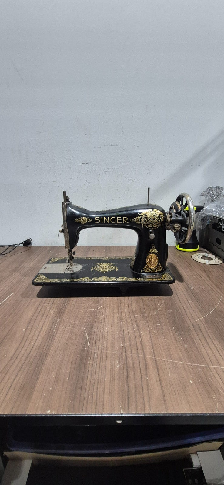 Antique Singer Sewing Machine Hand Crank Model - G3795772