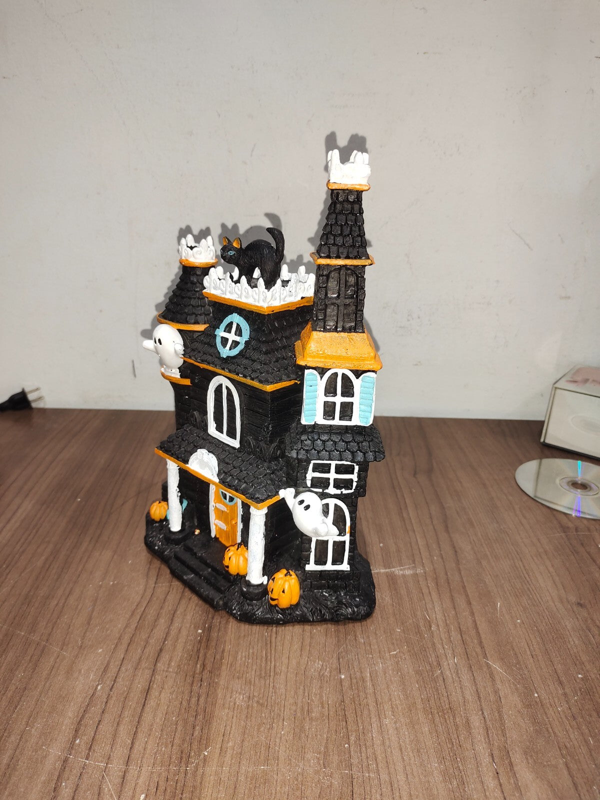 Halloween Haunted House - Tabletop Decor