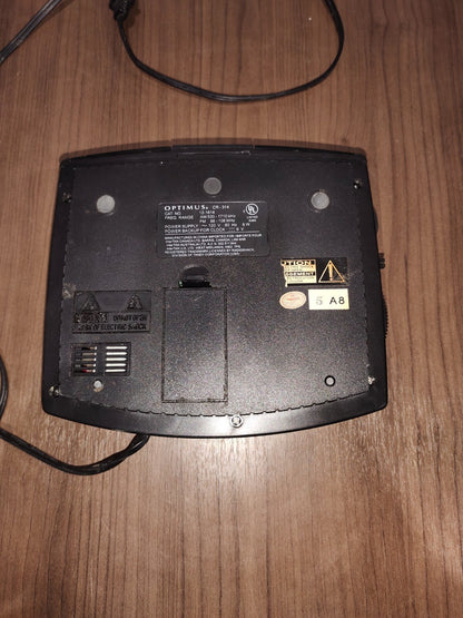Vintage 1990's Optimus AM/FM Alarm Clock - Model CR-314