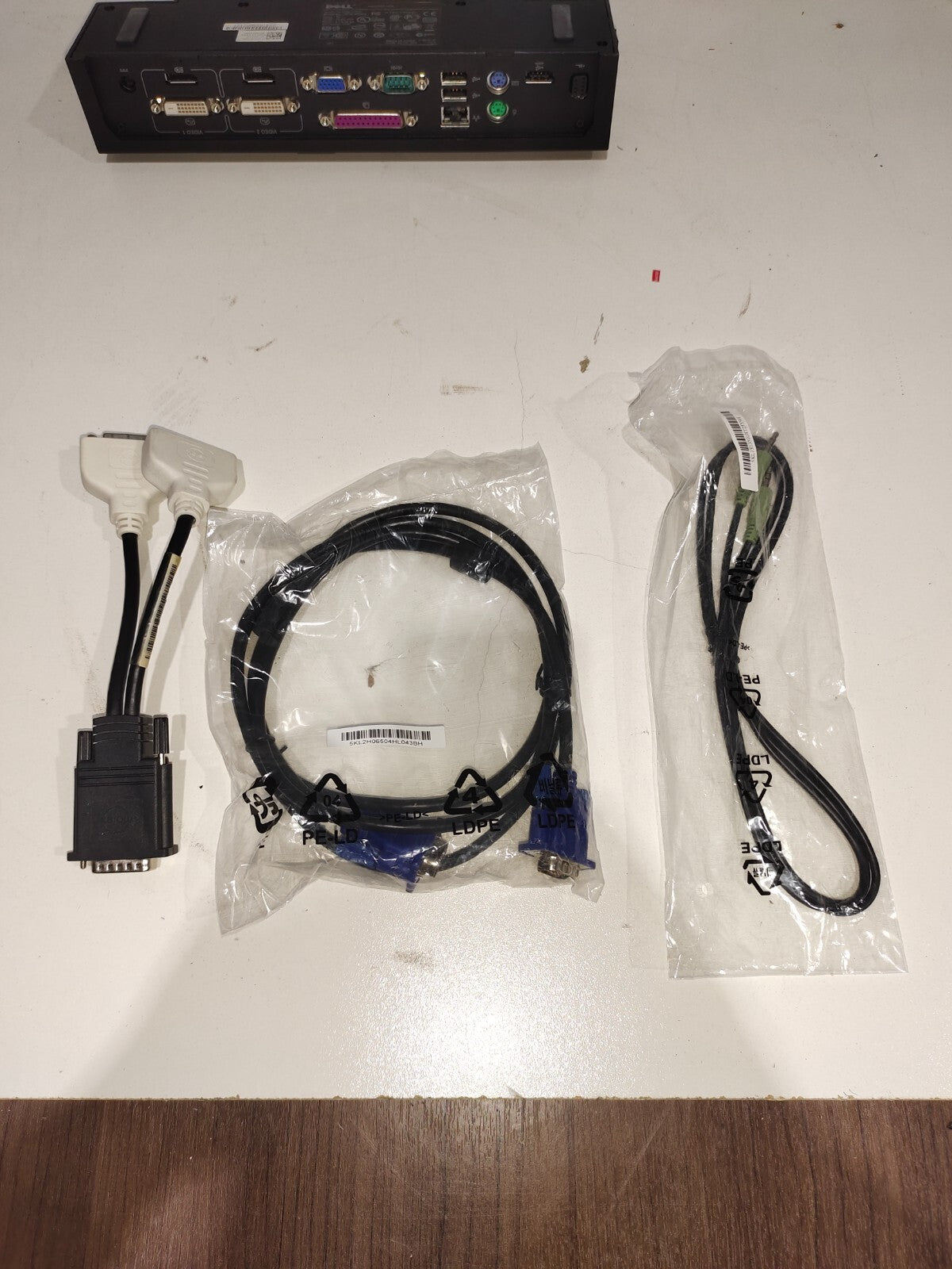 Dell Latitude E-Port Plus Docking Station - Dell PR02X