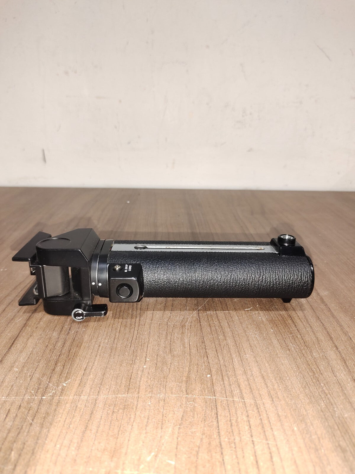 Electronic Flash Olympus OM System Power Bounce Grip 2