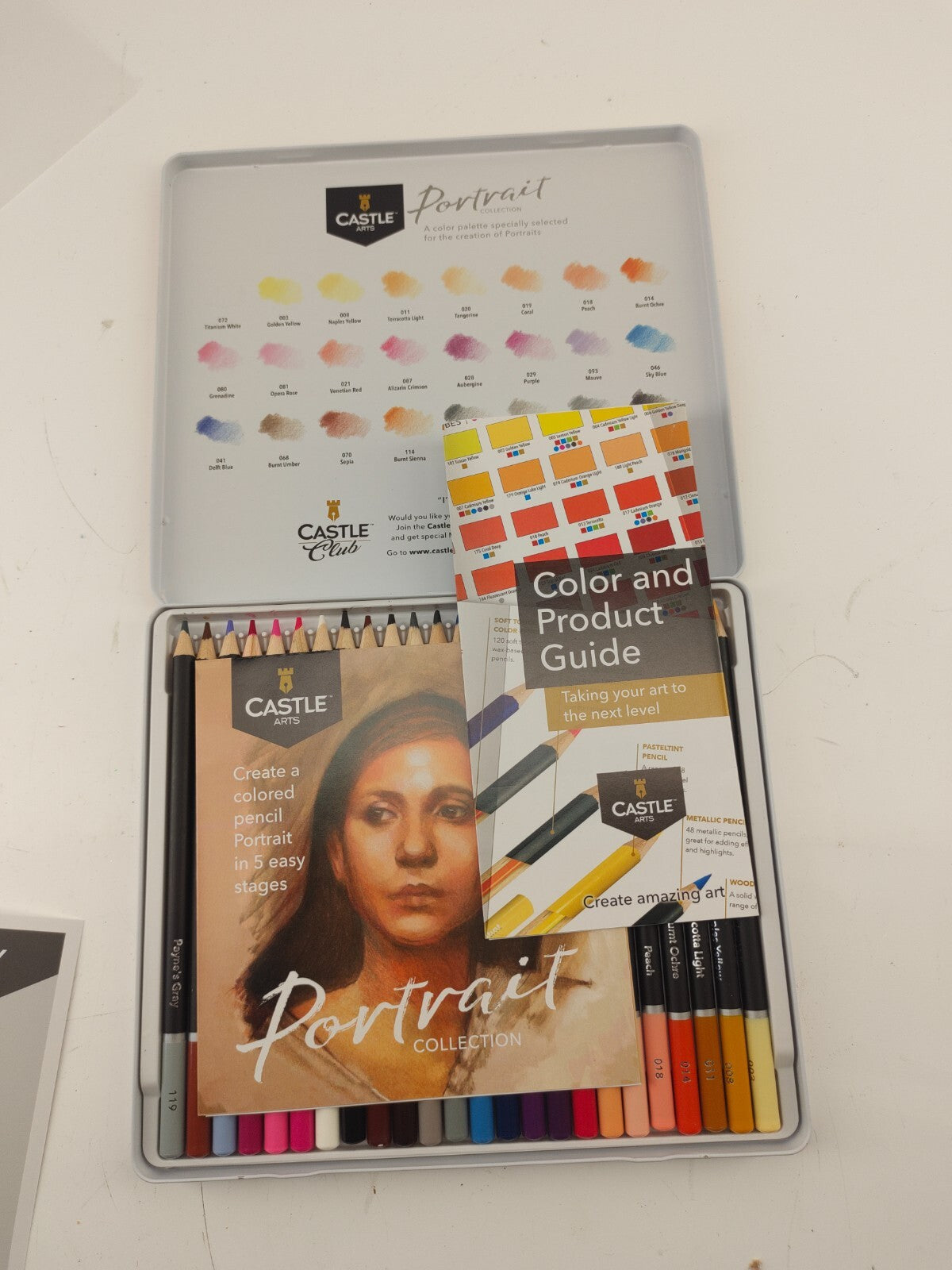 Castle Arts Themed 24 Colored Pencil Set in Tin Box