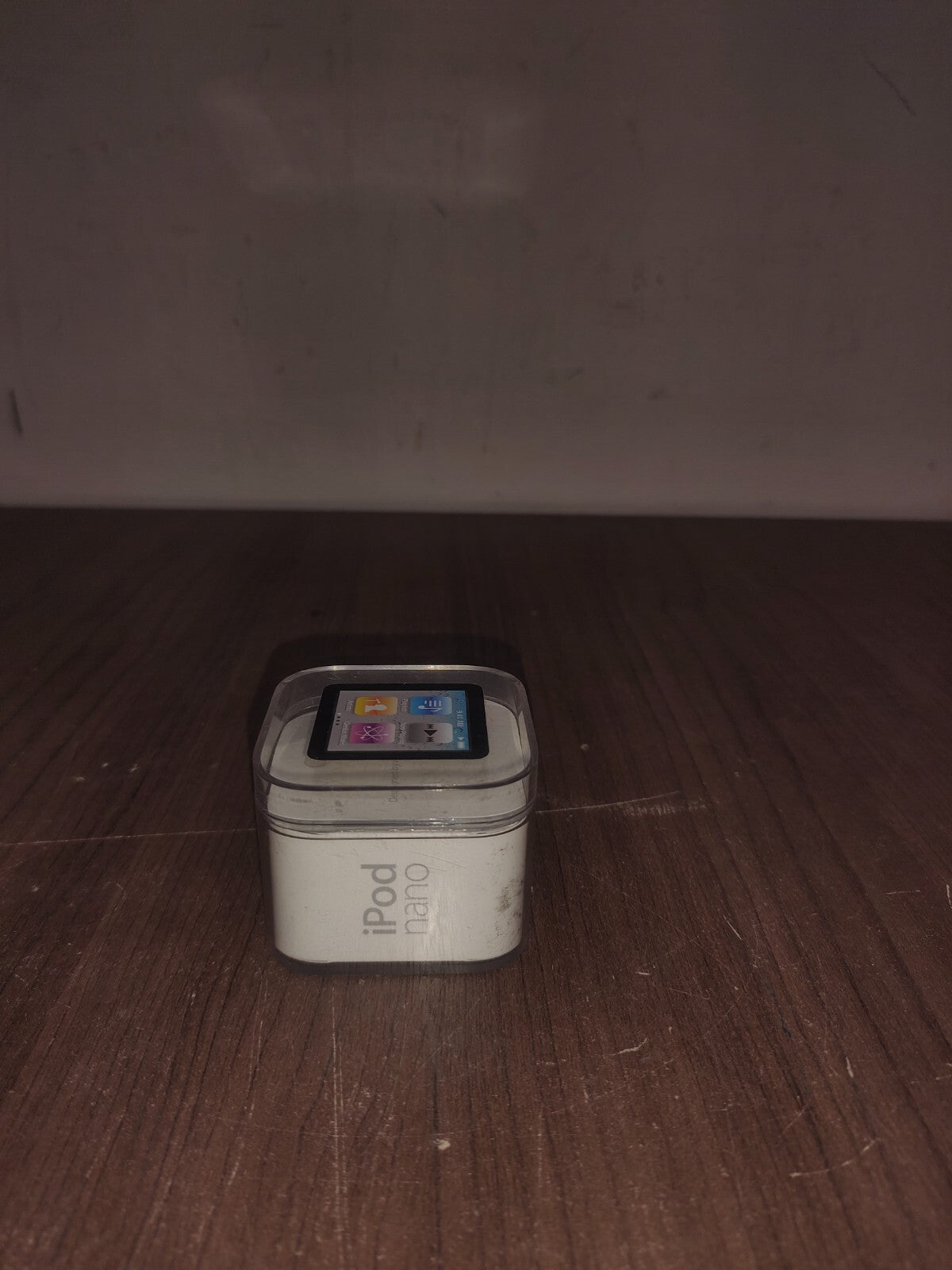 Apple iPod nano 6th Generation 8GB Product Blue MC689LL/A - A1366