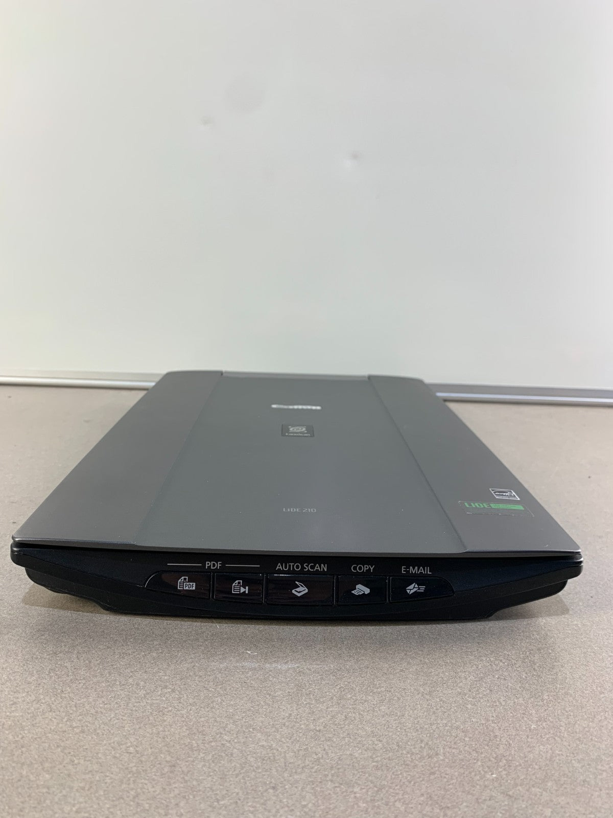 Canon CanoScan LiDE 210 Color Flatbed Scanner