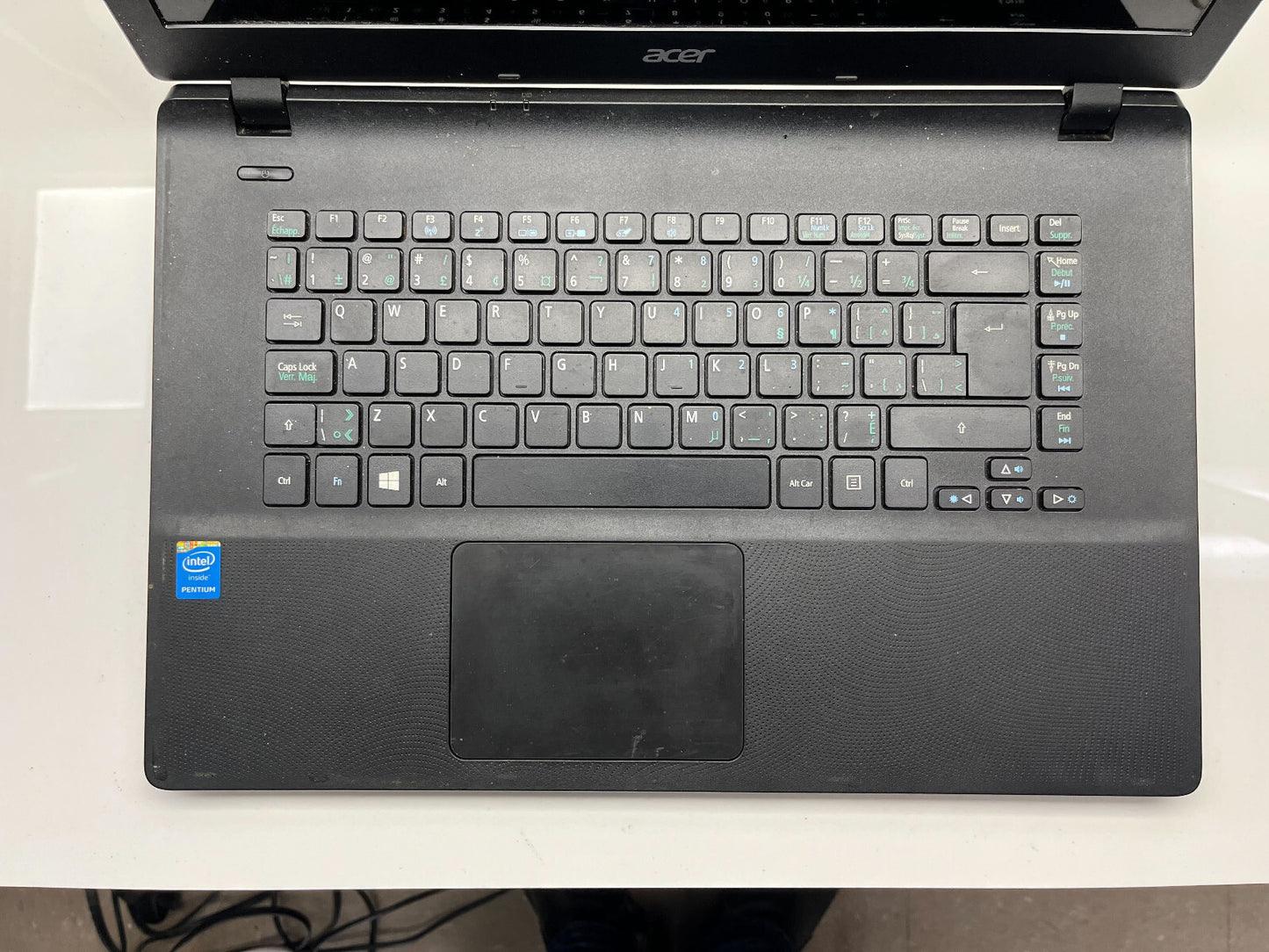 Acer ES1-511 Z5W1M Laptop FOR PARTS