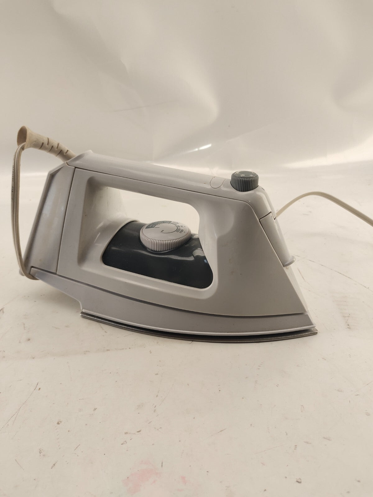 Westinghouse White Iron - Model - WBT5000ZE
