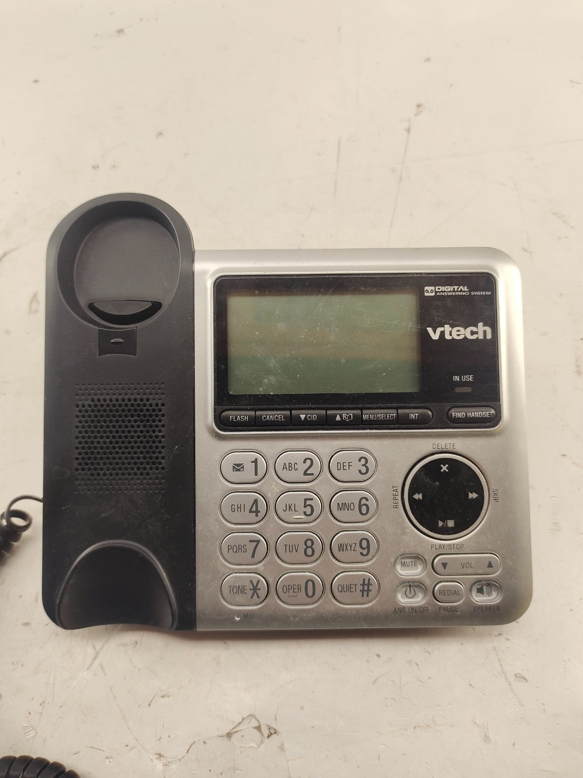 VTech Expandable Corded Cordless Phone System Answering Machine