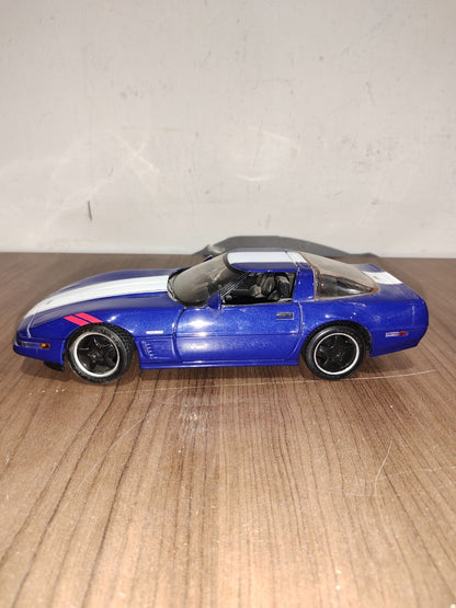 Maisto Diecast 1:18 Scale Blue 1996 Chevrolet Corvette Grand Sport Coupe