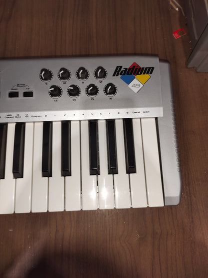 M-AUDIO Radium 49 Mini-Keyboard