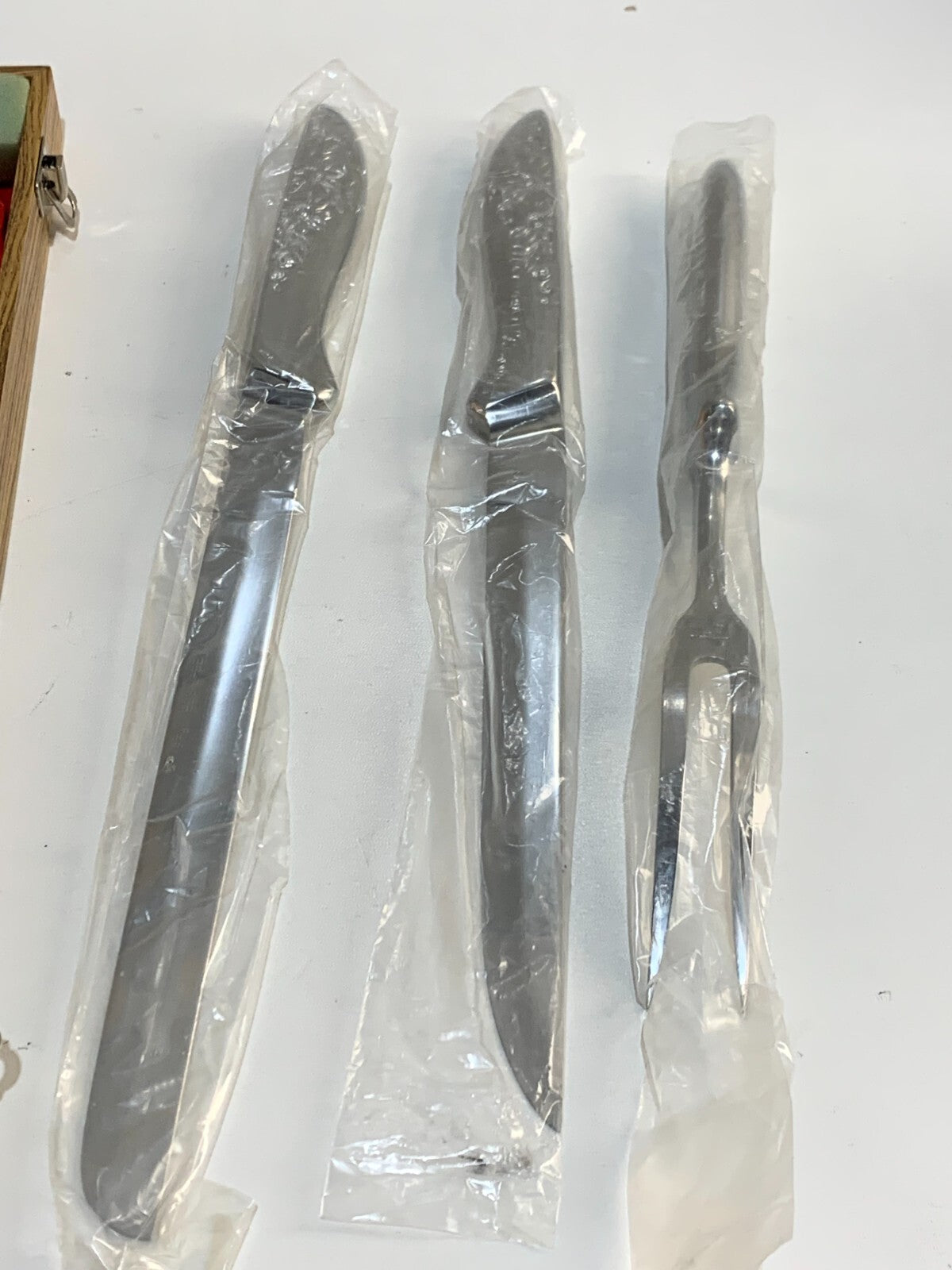 Vintage DYNASTY Japan STAINLESS STEEL set of 2 Meat Carving Knife & a Meat Fork
