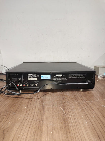 YAMAHA CDC-815 - 5 Disc CD Changer W/ Switchable Digital Out Needs Belt