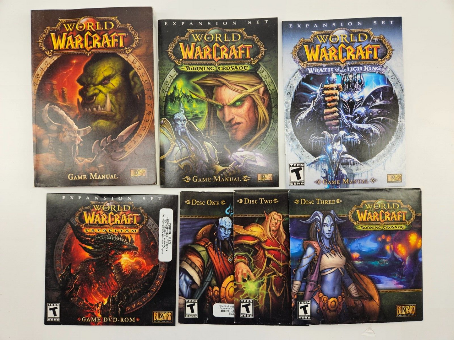 World of Warcraft - Original + Expansion Game Manual and Games
