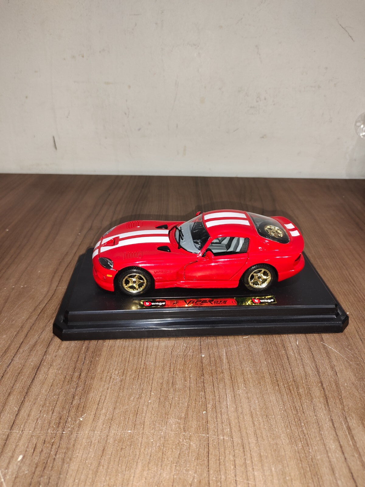 1997 DODGE VIPER GTS COUPE, [BBURAGO TOY] Die Cast Metal Built Car, SCALE 1/24