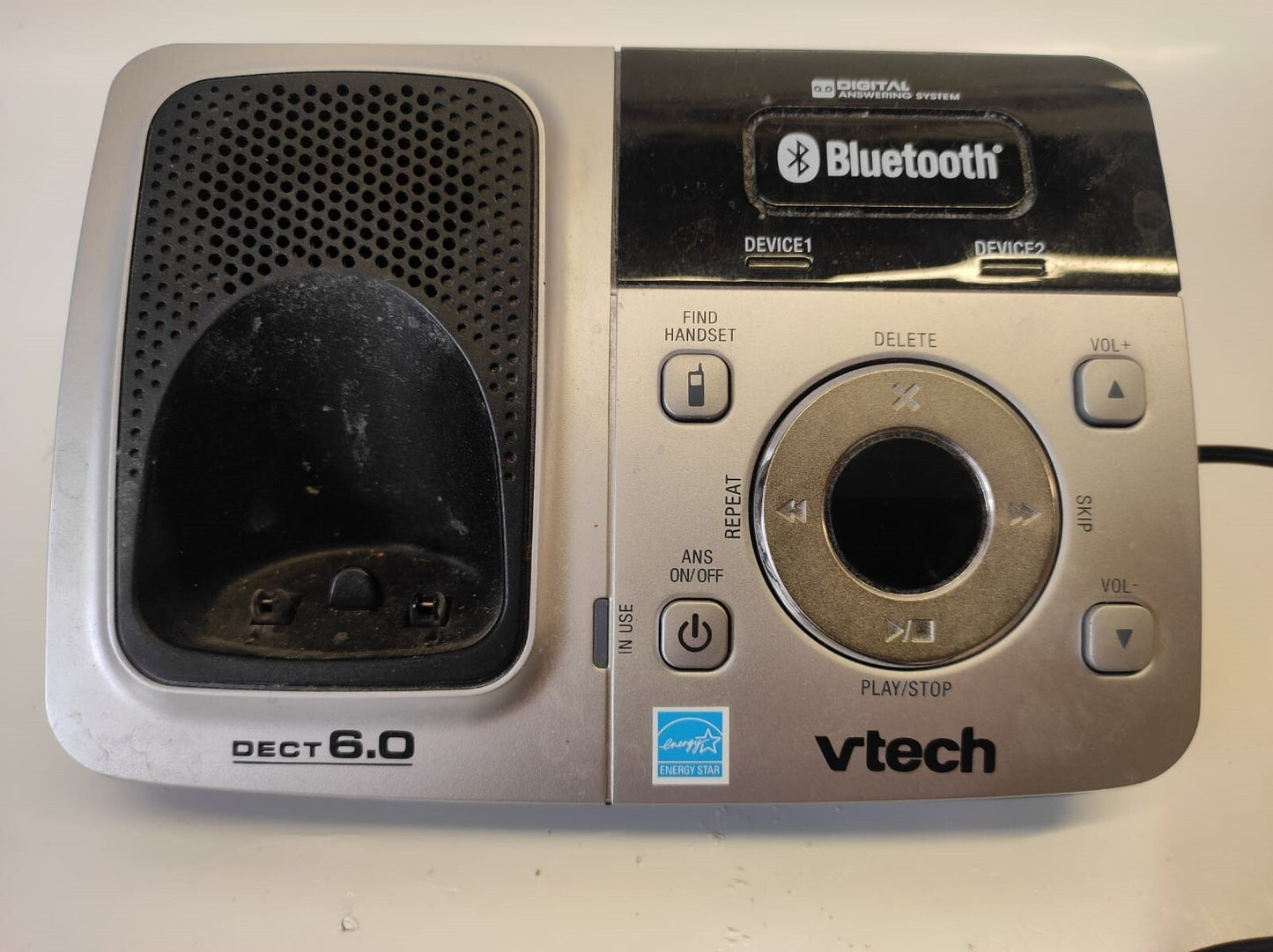 Vtech DS6321-2 DECT 6.0 Cordless Phone and Digital Answering System