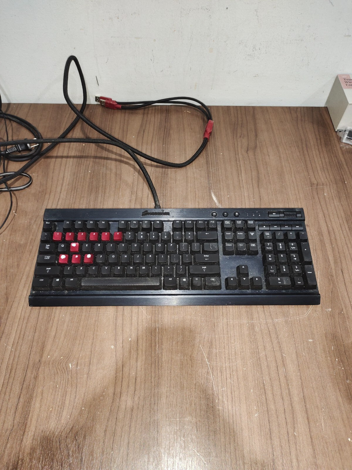 CORSAIR Vengeance K70 Mechanical Keyboard Red CH-9000011