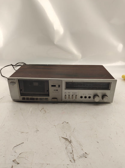 Hitachi - Model D-E25 Stereo Cassette Tape Deck Audio Stereo