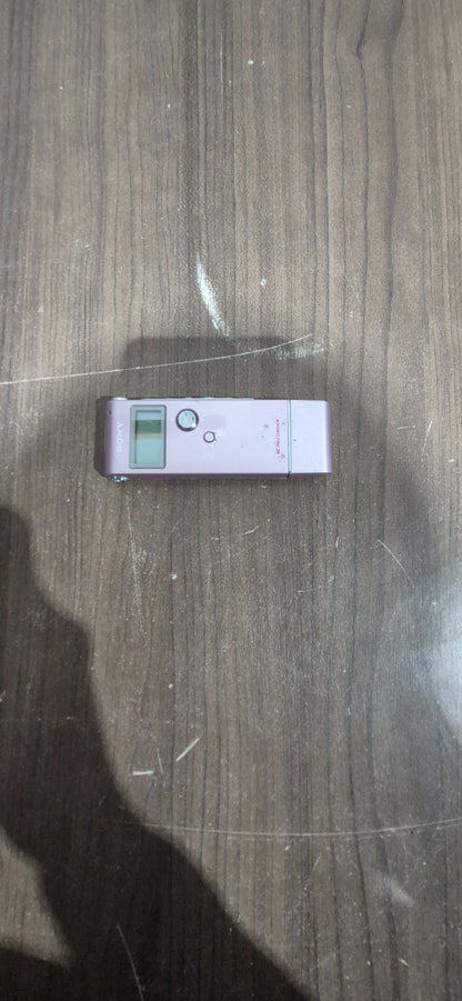 Sony ICD-UX70 Digital Voice Recorder MP3 Stereo Recording and Playback - Pink