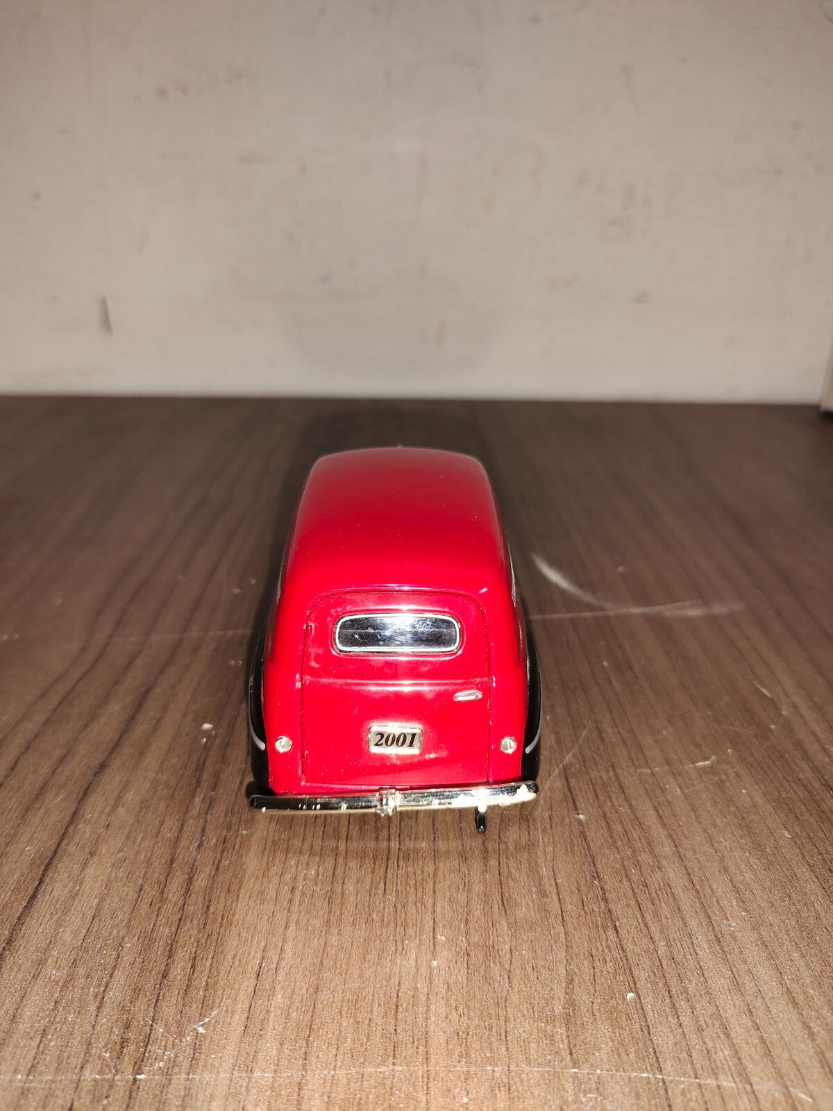 Canadian Tire Die-Cast MIB Liberty Classics 1947 Ford Van Employee Edition