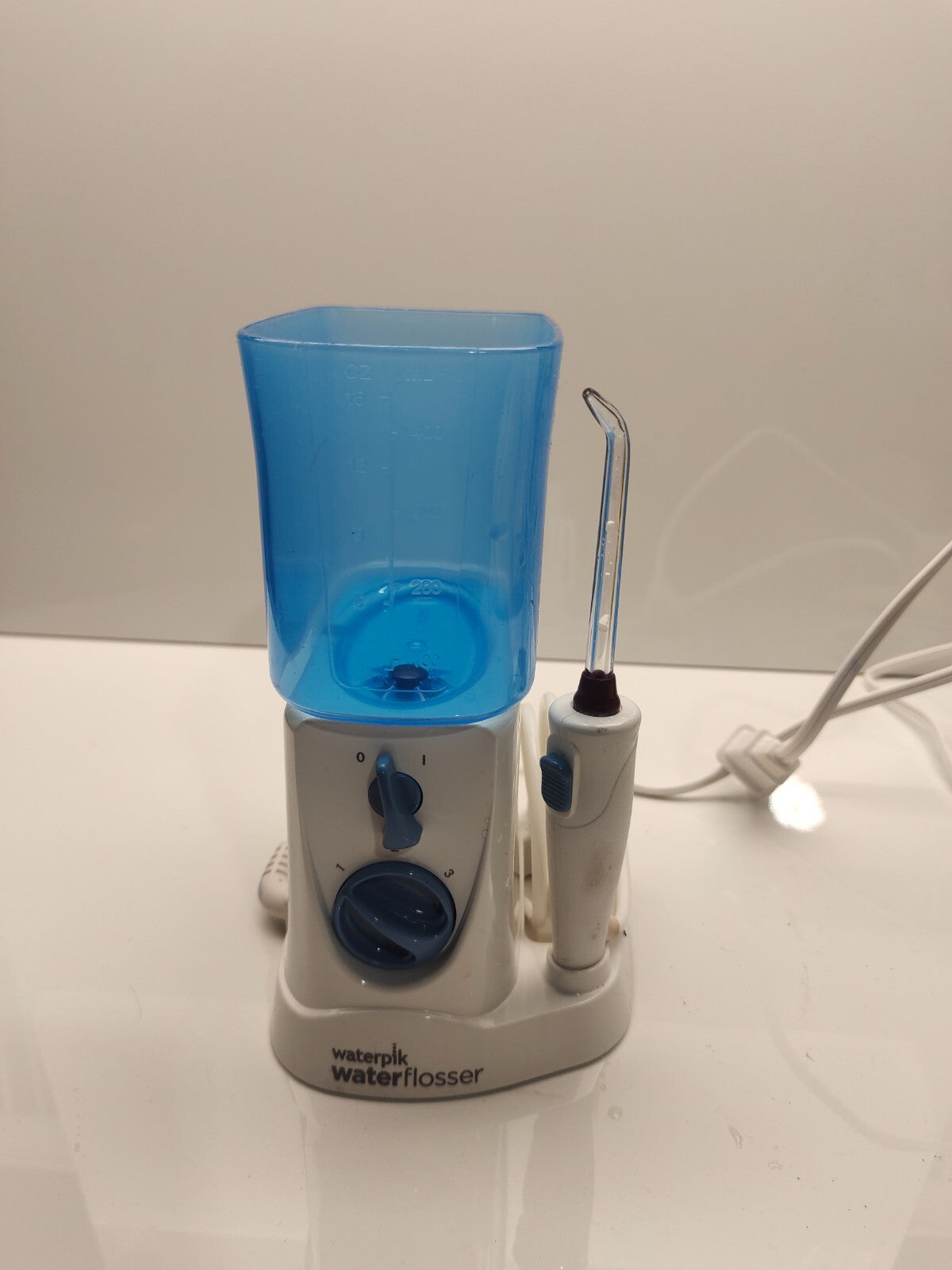 Waterpik Water Flosser - WP-270C/WP-305C