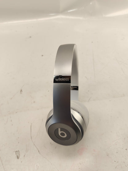Beats Solo2 Wireless On-Ear Headphones White