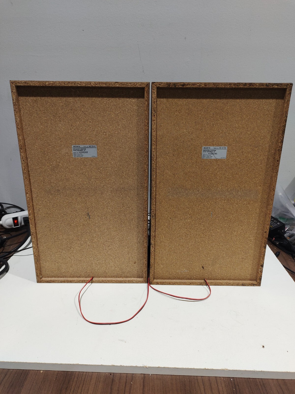 Sony SS-D115 Bookshelf Speakers 3Way Black Wood