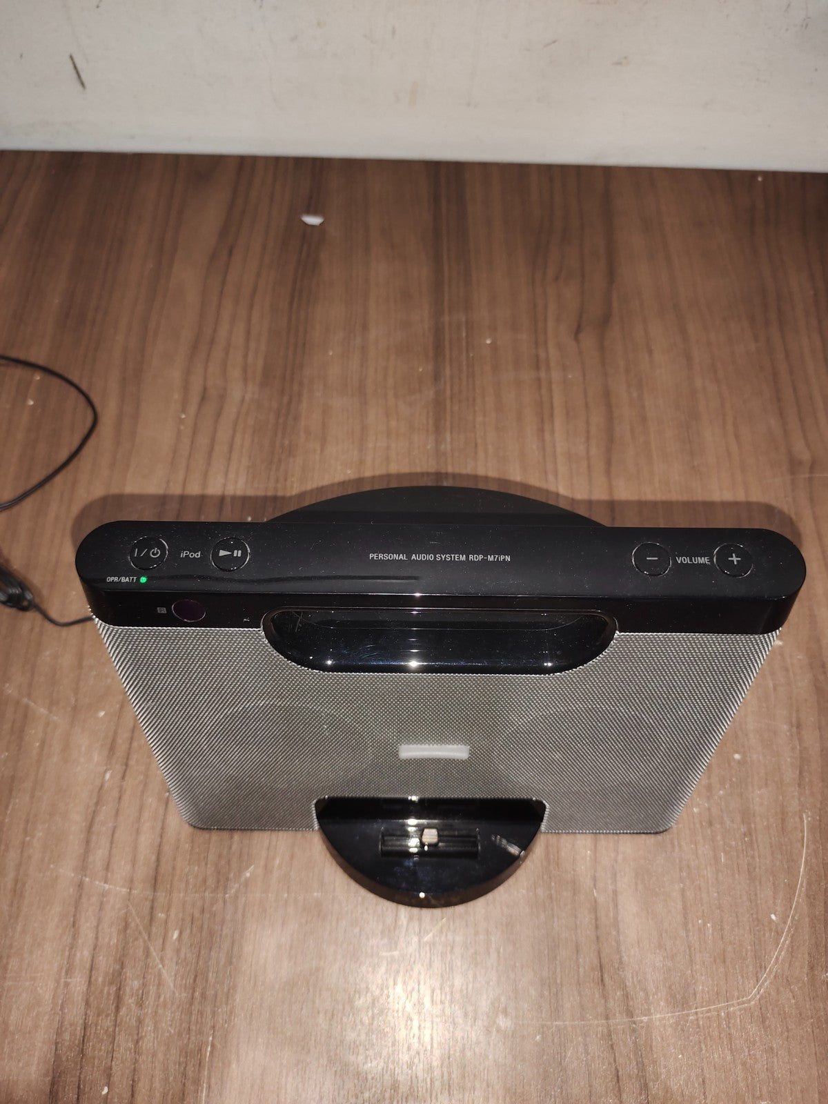 Sony RDP-M7IPN Lightning Apple iPhone iPod Portable Speaker Dock