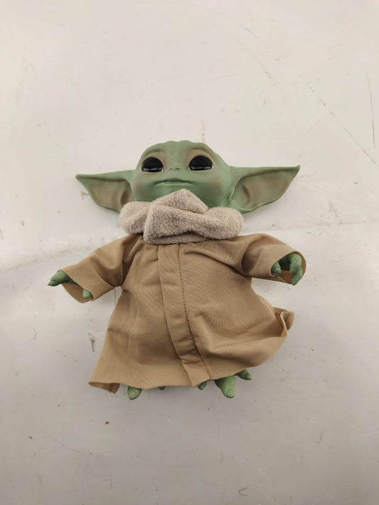 Hasbro Star Wars Crying Mandalorian Baby Yoda Grogu