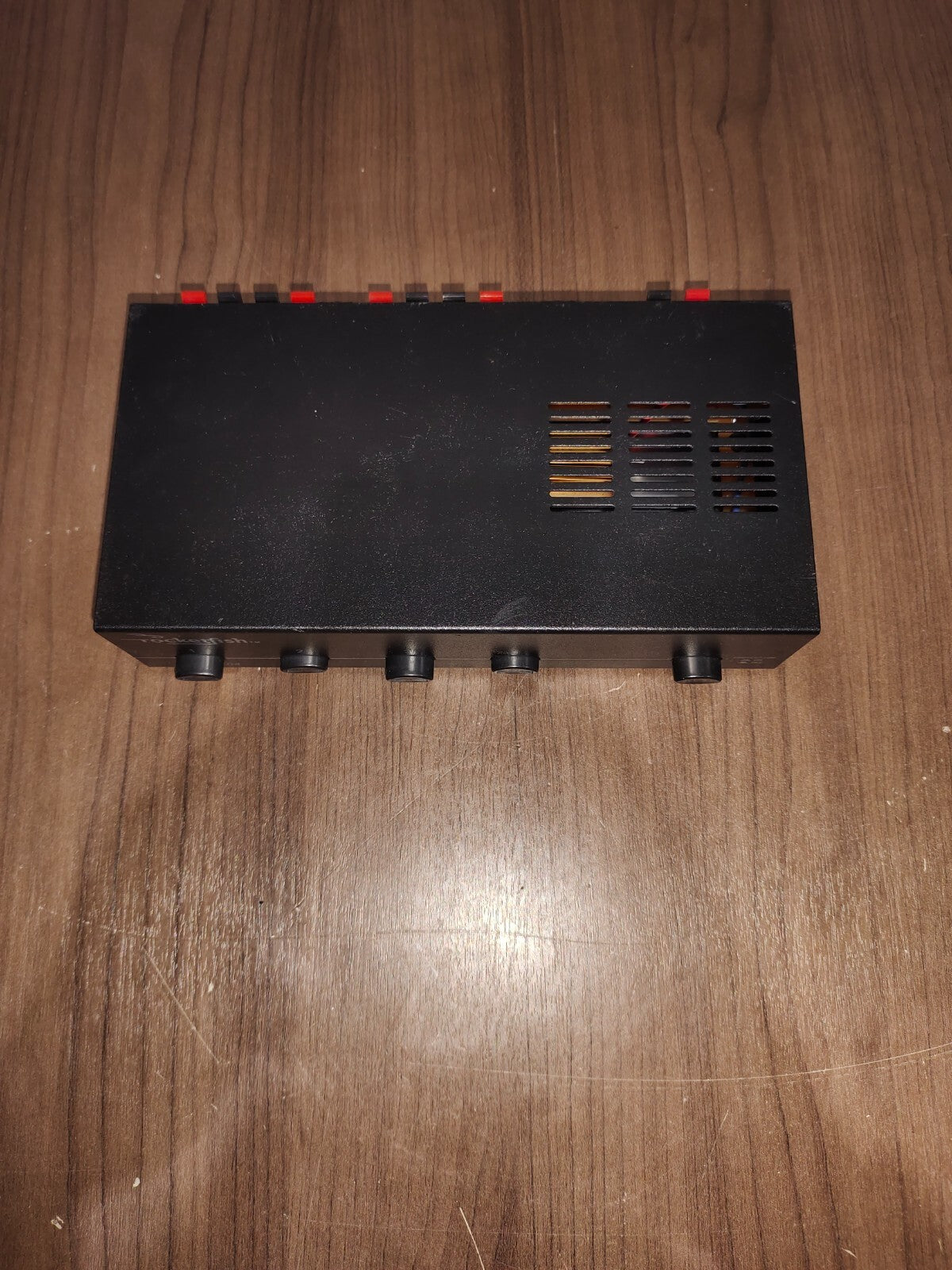 Rocketfish 4-Pair Stereo Speaker Selector RF-SSVC4