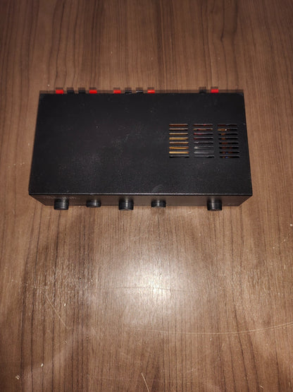 Rocketfish 4-Pair Stereo Speaker Selector RF-SSVC4