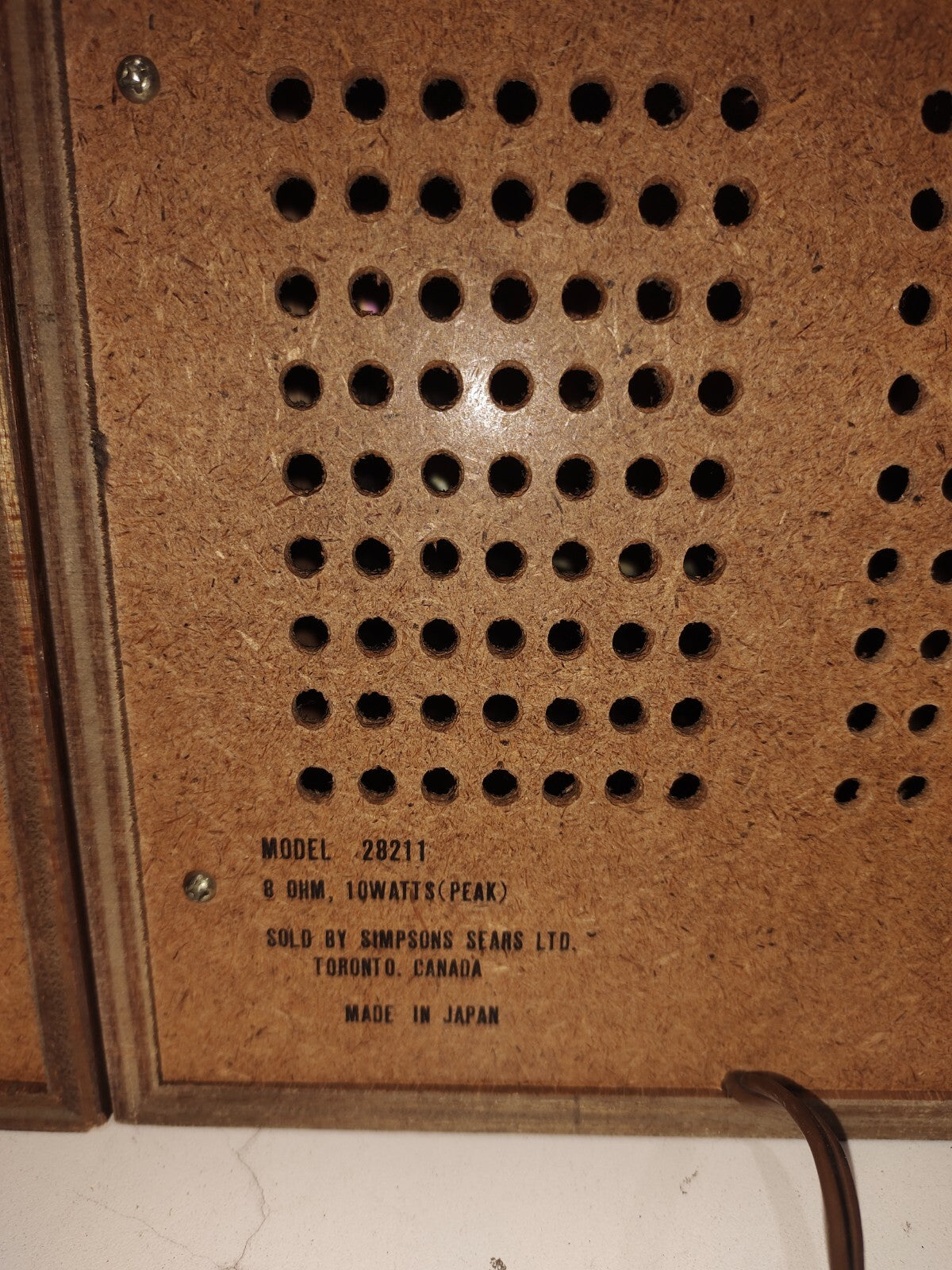 Vintage Simpsons Speakers Model 28211 - 8 OHM 10 Watts - Brown