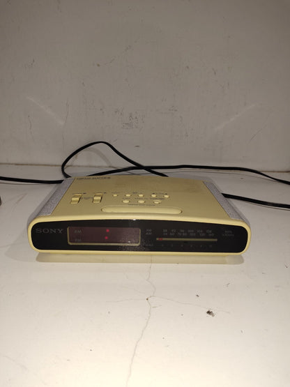 Vintage Sony ICF-C420 Dream Machine Alarm AM/FM Clock Radio