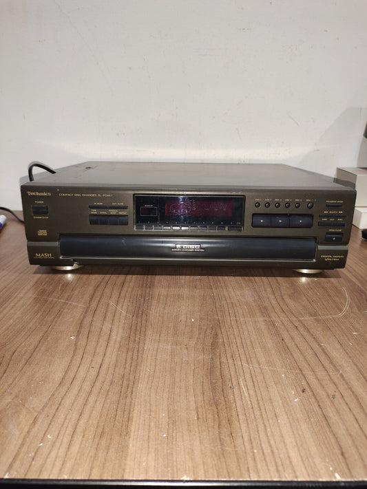 Technics 5 Disc CD Player SL-PD867