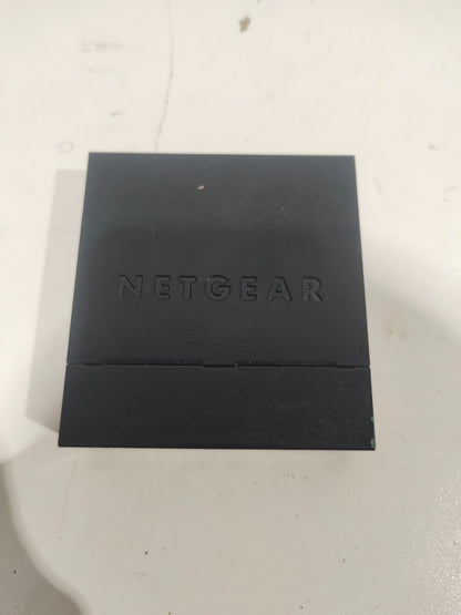 NETGEAR 5-Port Gigabit Ethernet Unmanaged Switch (GS305)