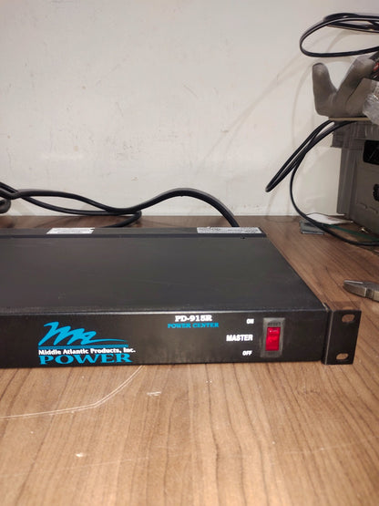 Middle Atlantic Products PD-915R-PL 15 Amp 9 Outlet Surge Protection Power Strip