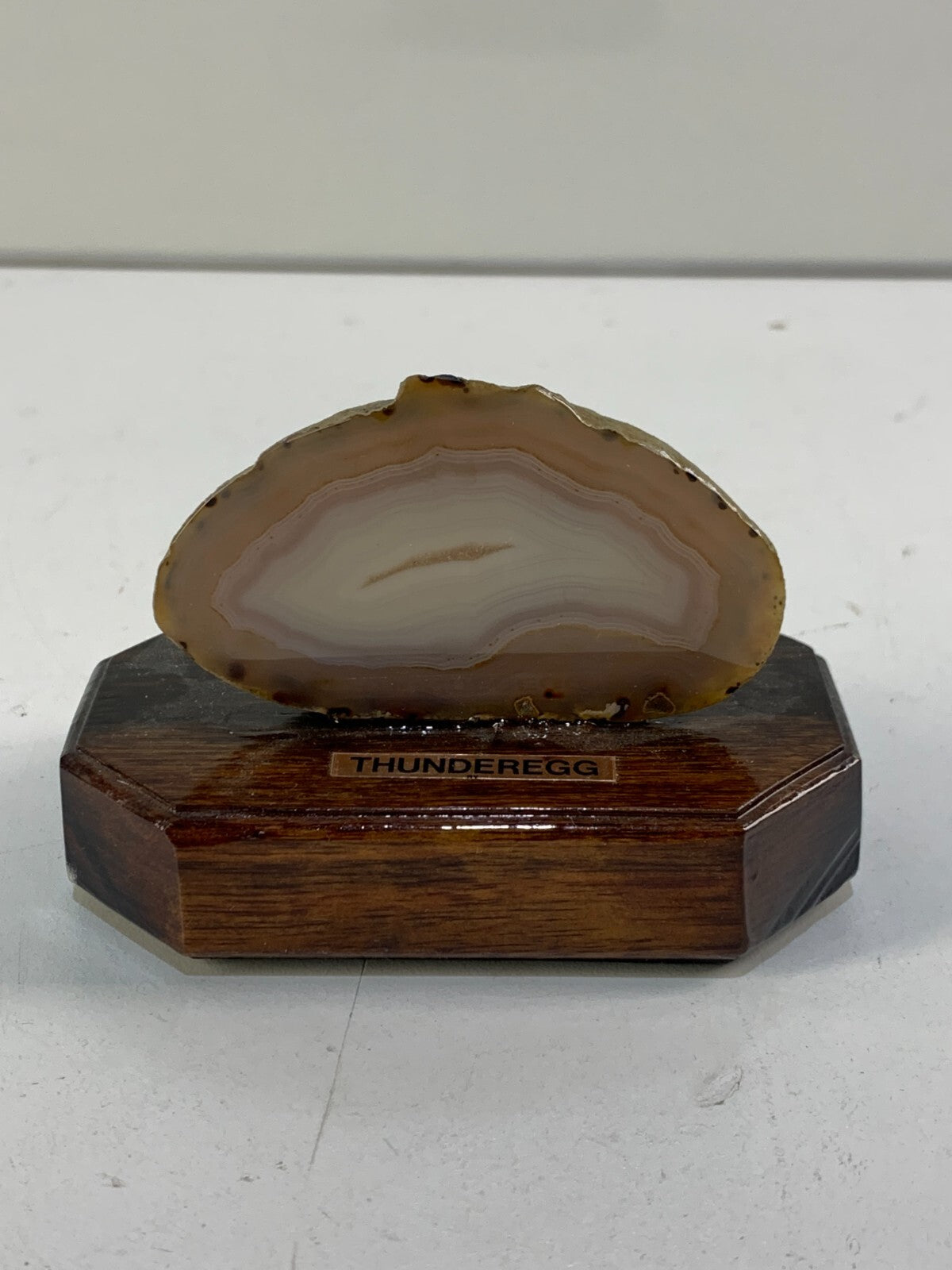 White Banded Thunderegg Agate, Crystal Banded Thunderegg Achat
