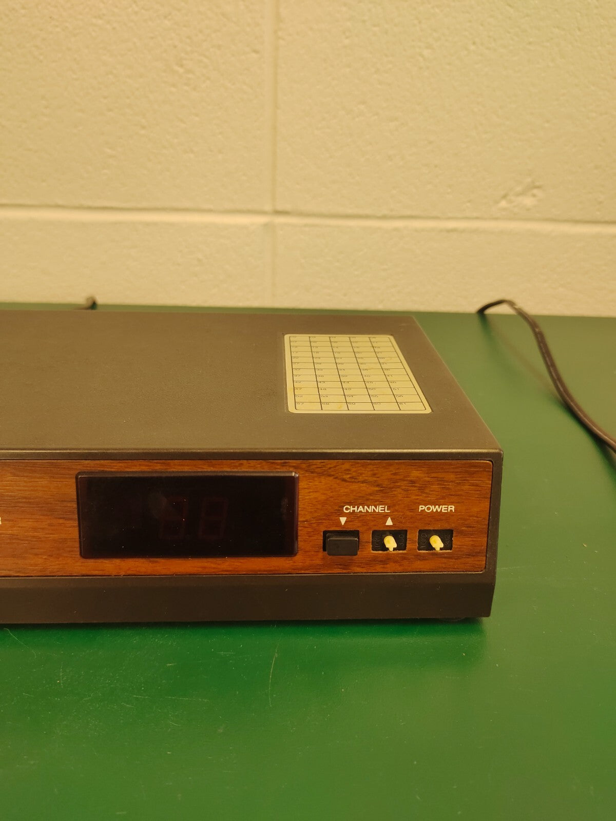 Vintage Archer 15-1285 A 60 Channel Remote Control CATV Converter No Remote