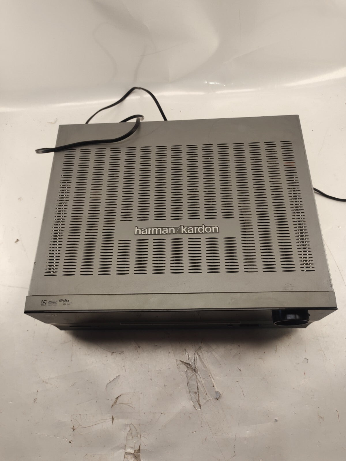 Harman Kardon AVR 144 5.1 Channel Surround A/V Receiver