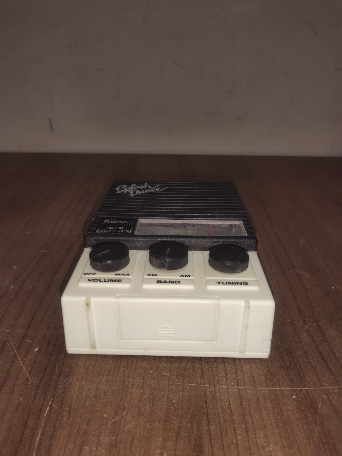 Pollenex Splash Dance AM/FM Shower Radio Vintage 1987 Model SR1 White