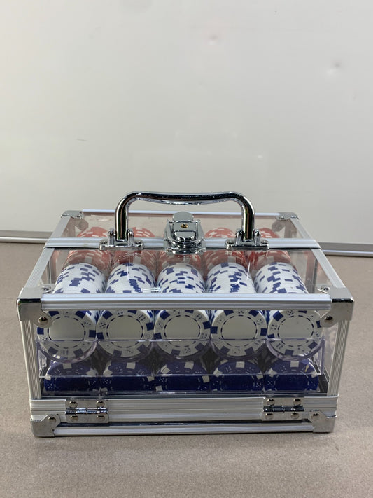 Casino Style Poker Set 600 Chips