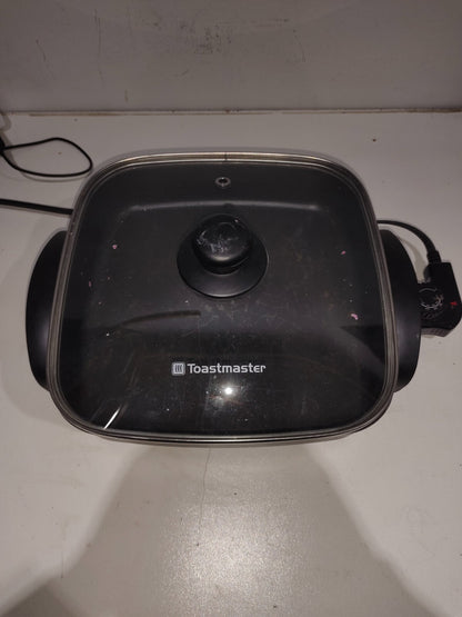 Toastmaster TM-11SK Skillet with Glass Lid, 11", Black