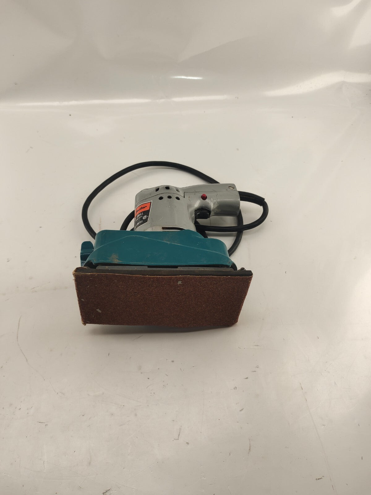 Vintage Black & Decker Finishing Sander