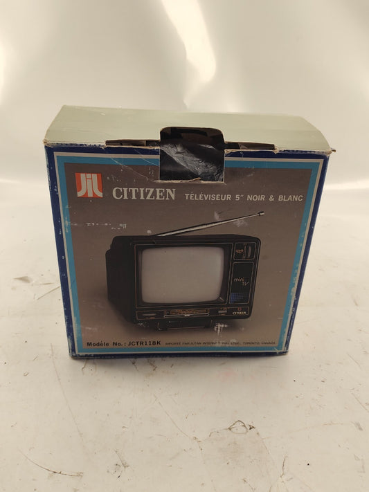 Vintage Citizen JCTR-JCTR-118K 5" Black & White TV with AM/FM Radio