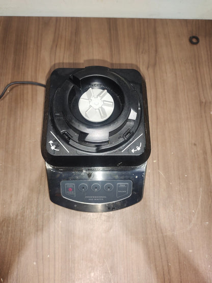 Ninja NJ600WMC Powerful Professional 1000 Watts Blender Motor Base Only