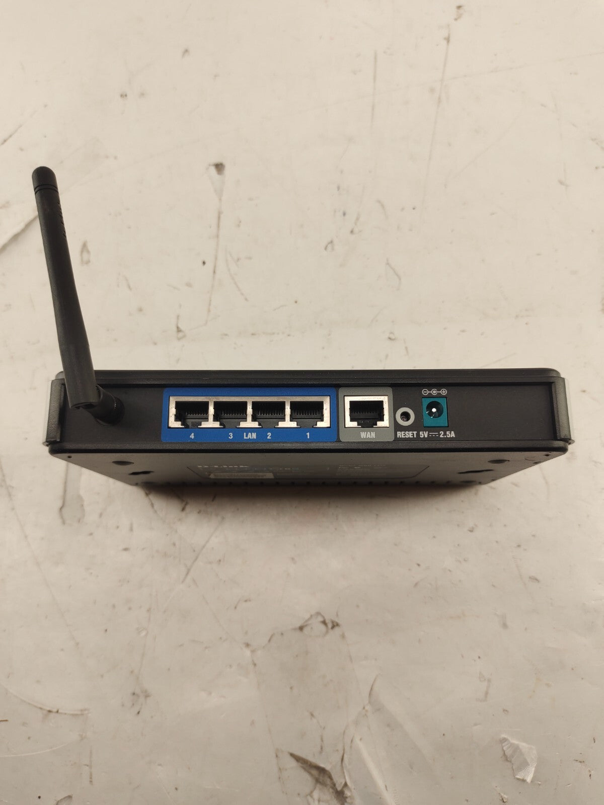 D-Link WBR-2310 Wireless G Router