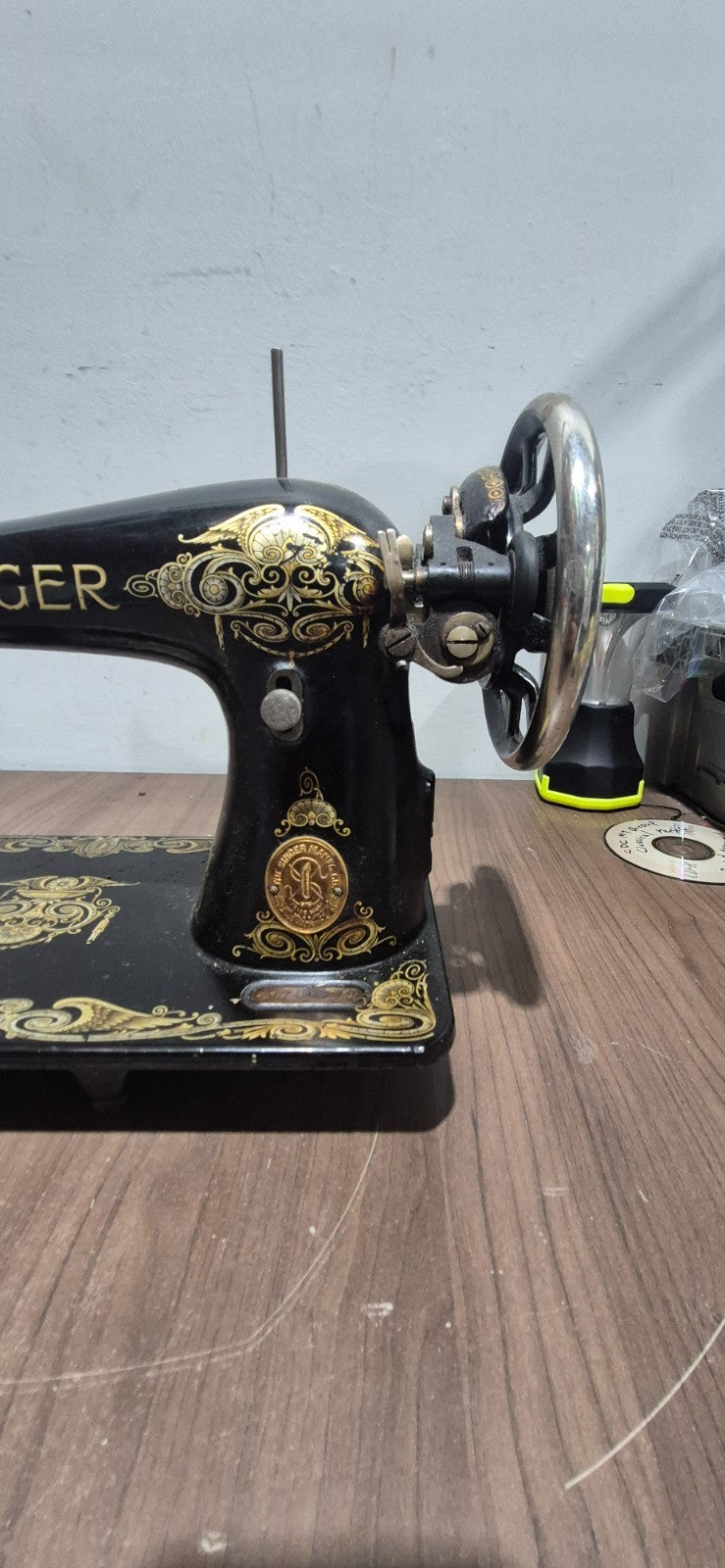 Antique Singer Sewing Machine Hand Crank Model - G3795772