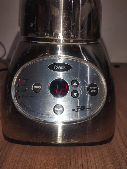 Oster Blender Digital Touch Pad 18 Speed Glass Jar All Metal - 6891