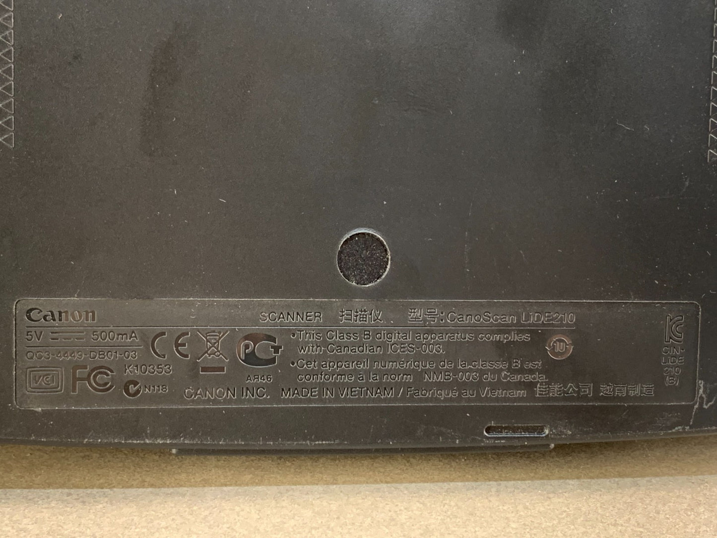 Canon CanoScan LiDE 210 Color Flatbed Scanner