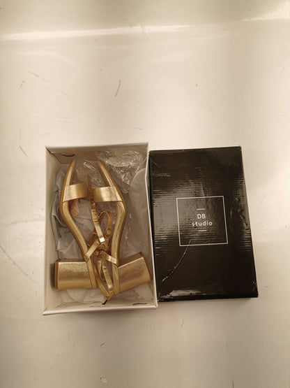 DB studio Ven Style Cinde Mchampagne