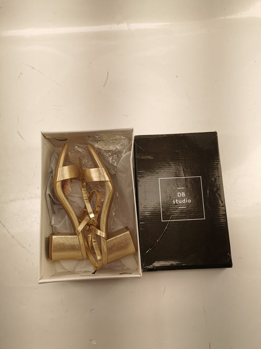 DB studio Ven Style Cinde Mchampagne