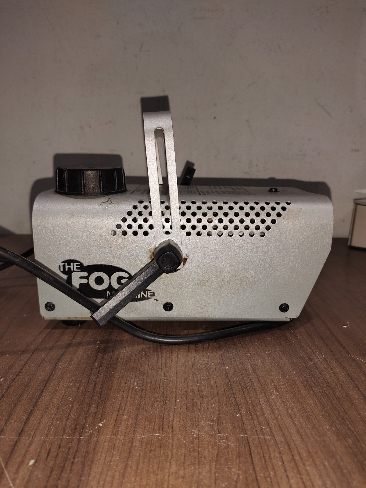 GEMMY Portable Fog Smoke Machine w/ Controller/Remote - 2
